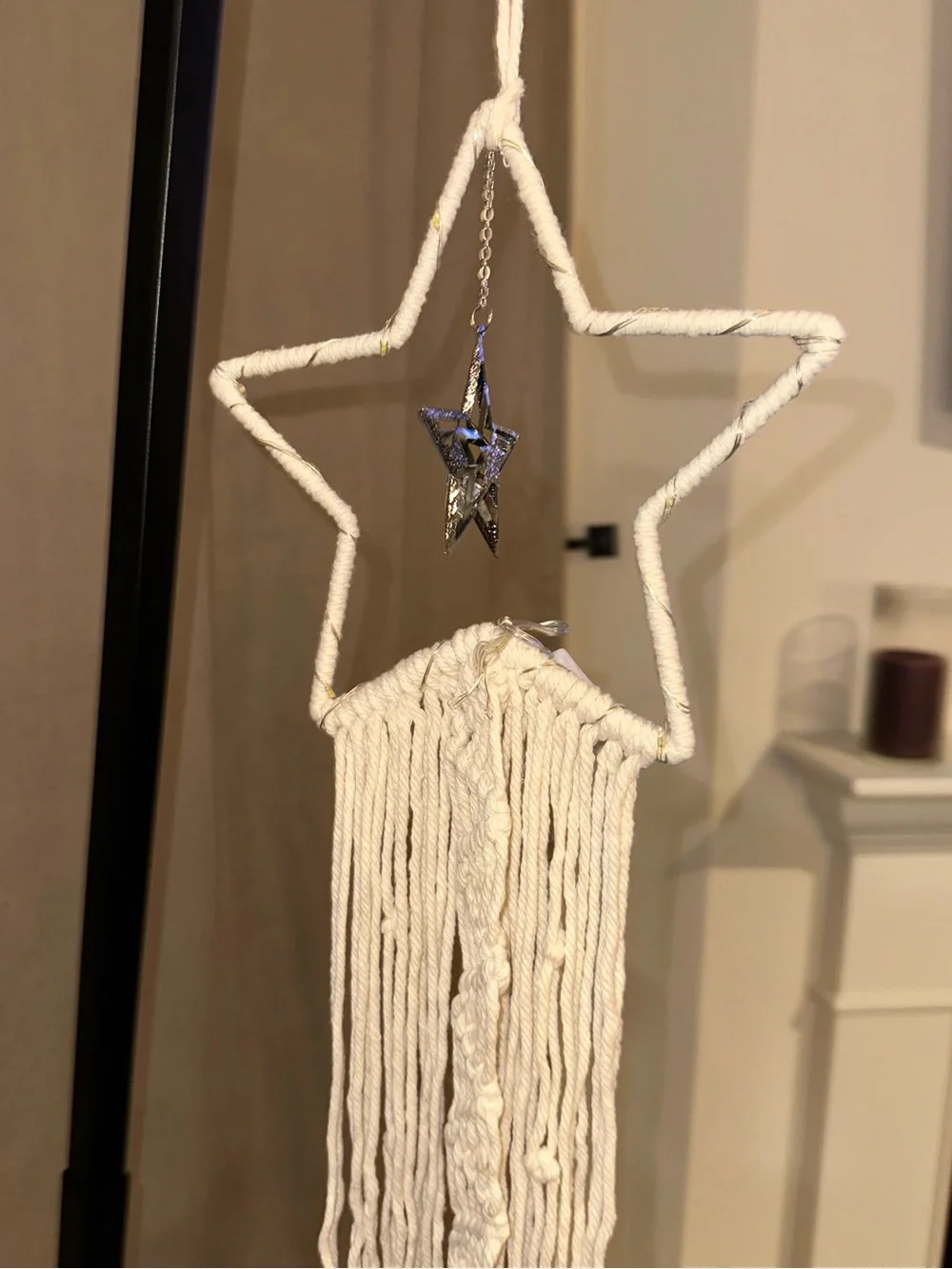 & Other Stories Cream Star Macramé Wall Hanging